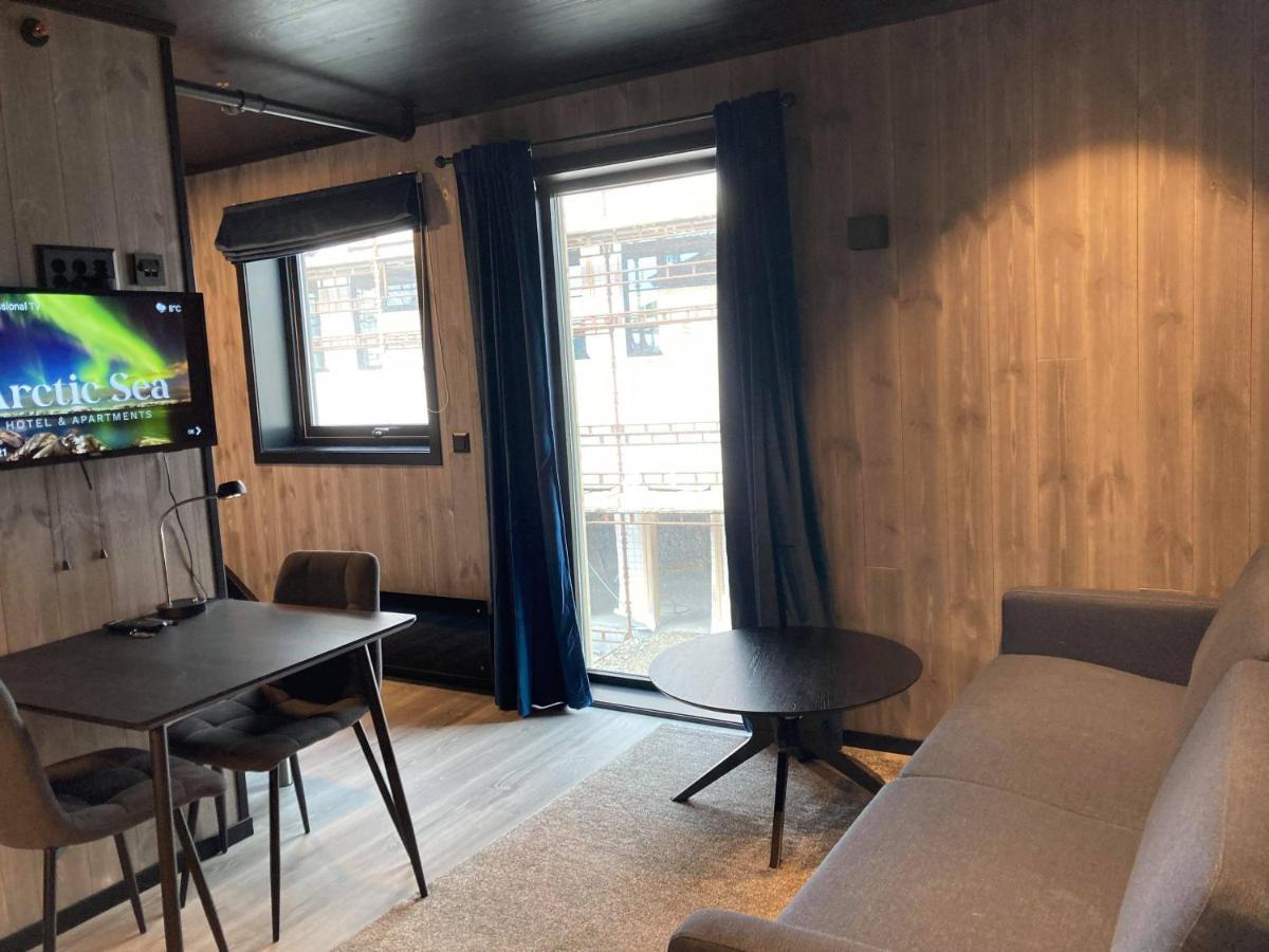 Arctic Sea Hotel Hammerfest Exterior photo